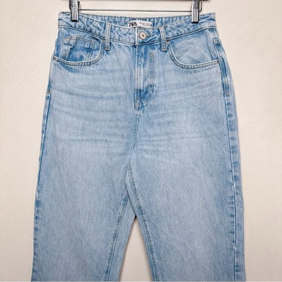 Zara Womens 6 Straight Leg Mom Jeans Light Wash Frayed Hem - Picture 3 of 14